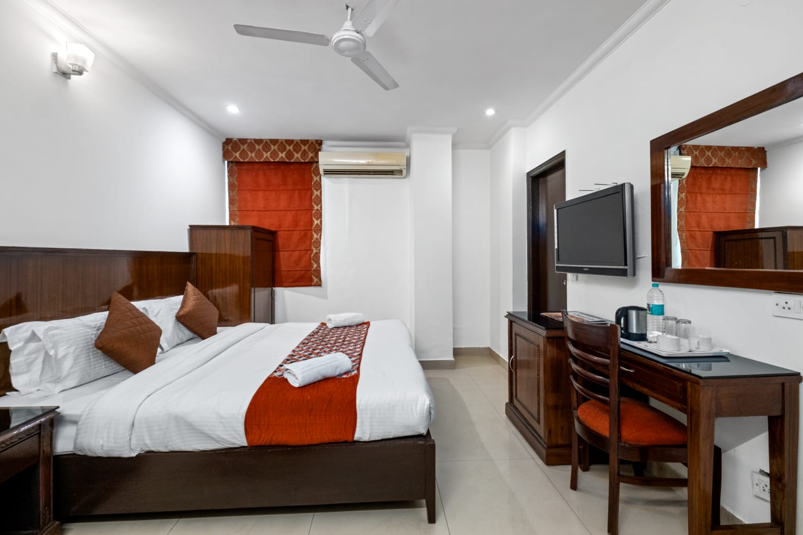 Deluxe King Room